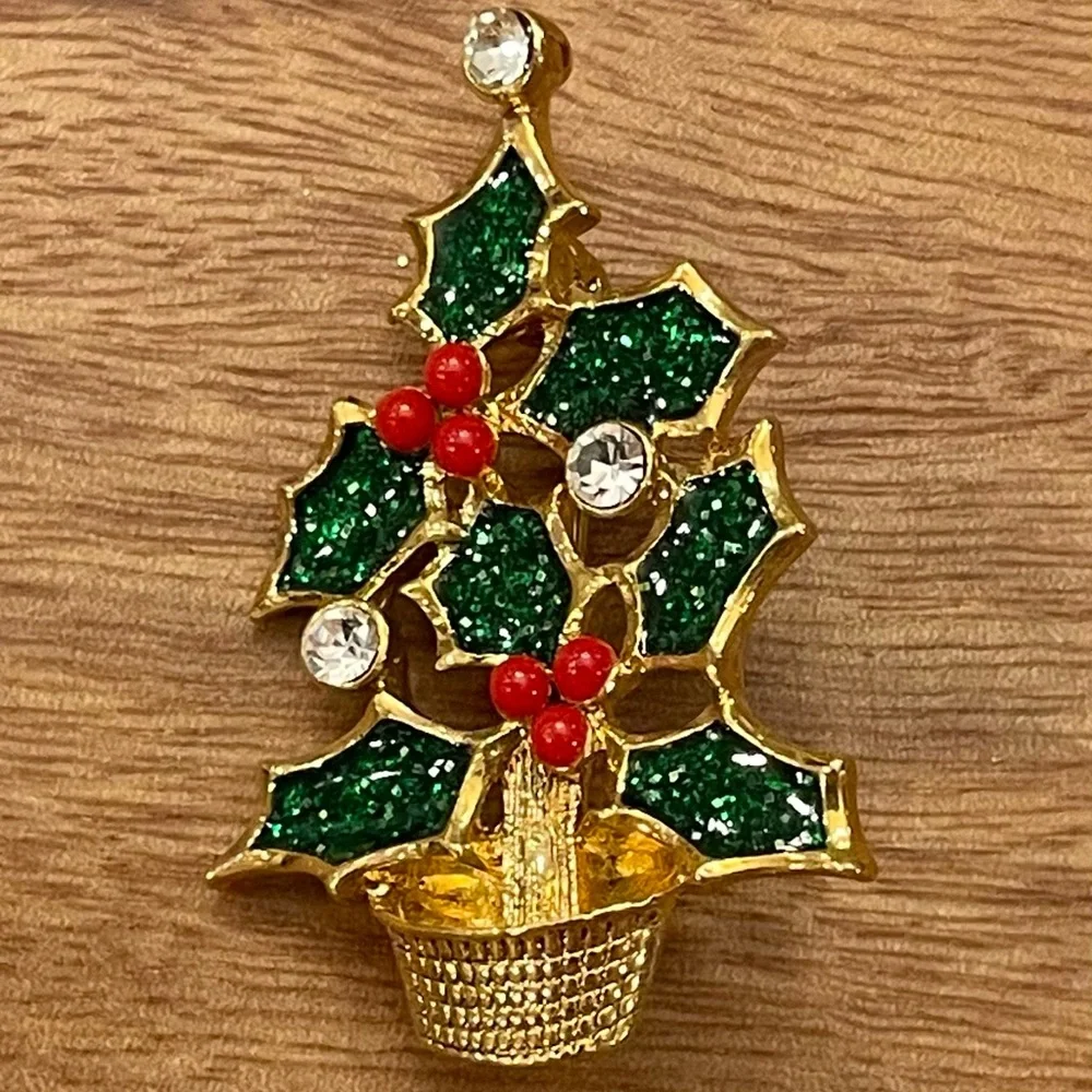 Avon vintage christmas